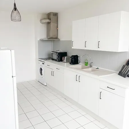 Apartment T3 - Clim - Parking Facile - 5 Pers *