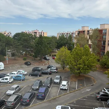 Apartment T3 - Clim - Parking Facile - 5 Pers *